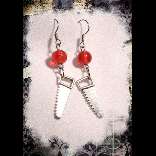 Boucles d'oreilles scie